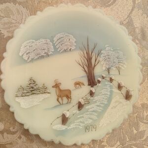 1979 Vintage Fenton Christmas Hand Painted Uranium Plate